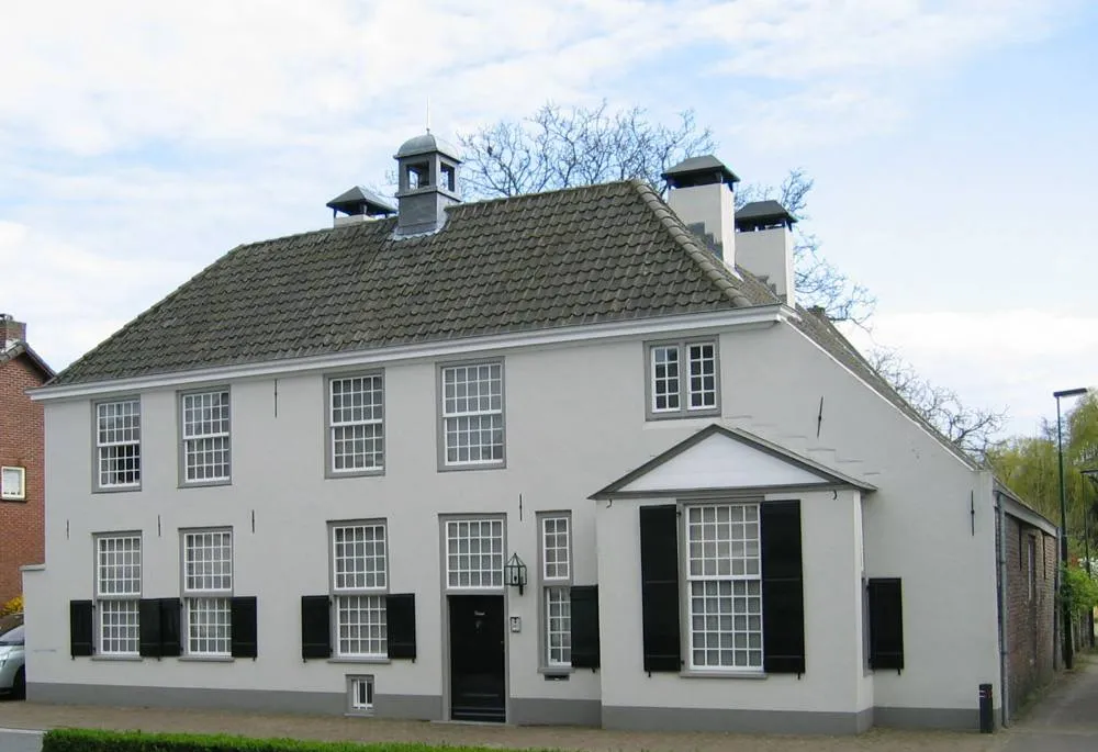 Son: Son Dommelstraat 12